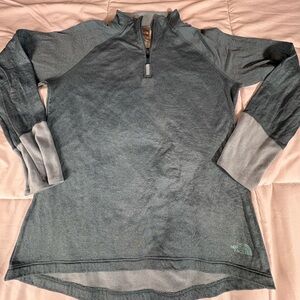The North Face Women’s Quarter Zip Pullover Medium Teal VaporWick Athletic Top